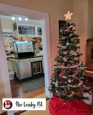 Heart of the Holidays: Local Families Receive Trees Decorated by Belle Fourche Businesses | The Leaky Pot